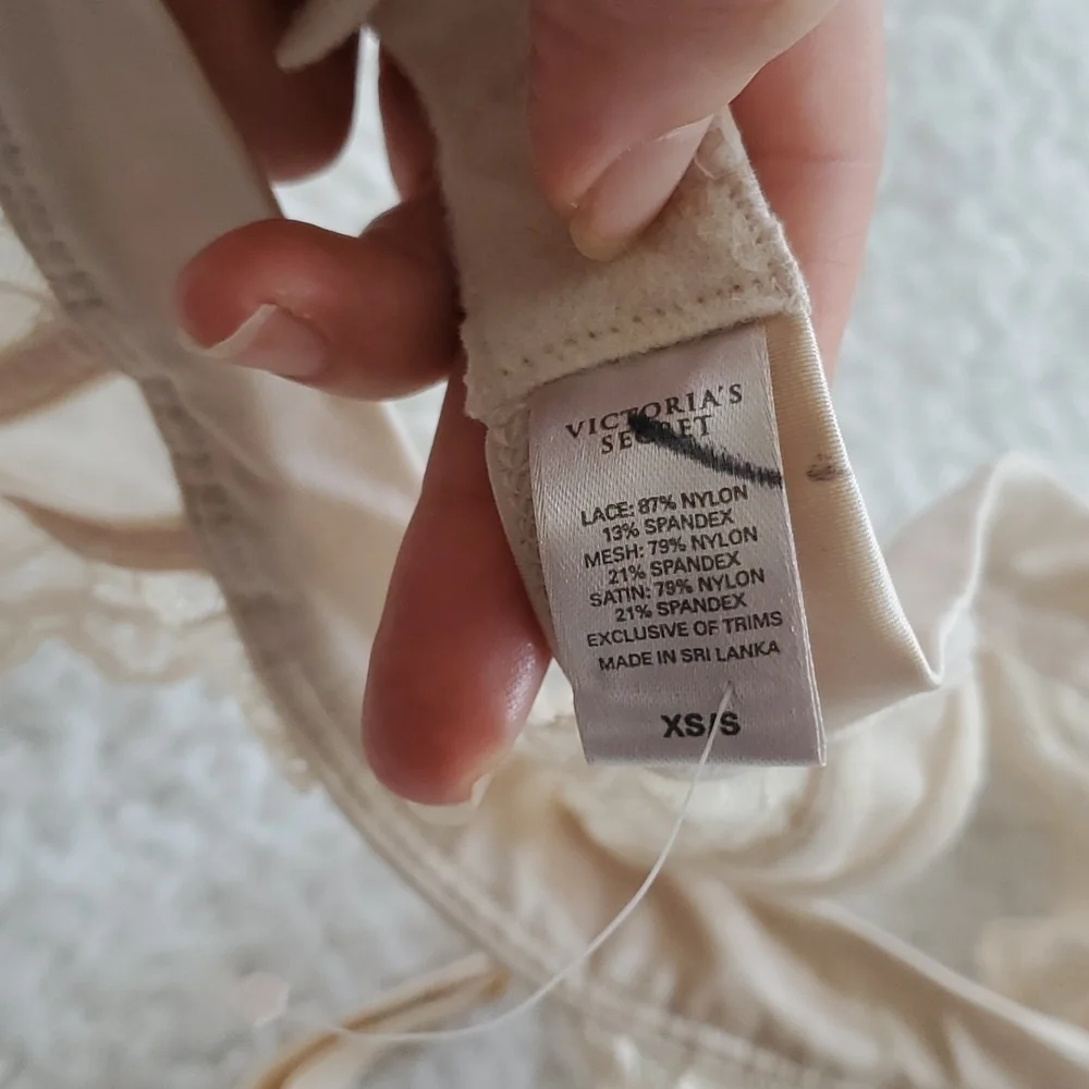 Victoria's Secret Pastel Garter Belt Bundle - Picture 14 of 16